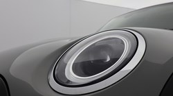 2022 (72) MINI HATCHBACK 1.5 Cooper Classic 3dr 4909643