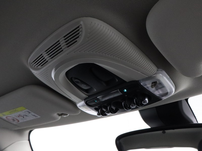 2023 (23) MINI HATCHBACK 1.5 Cooper Classic Premium 5dr Auto 4925122