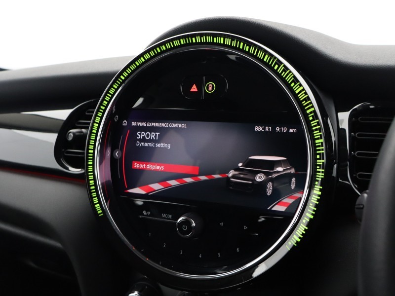 2023 (23) MINI HATCHBACK 1.5 Cooper Classic Premium 5dr Auto 4925129