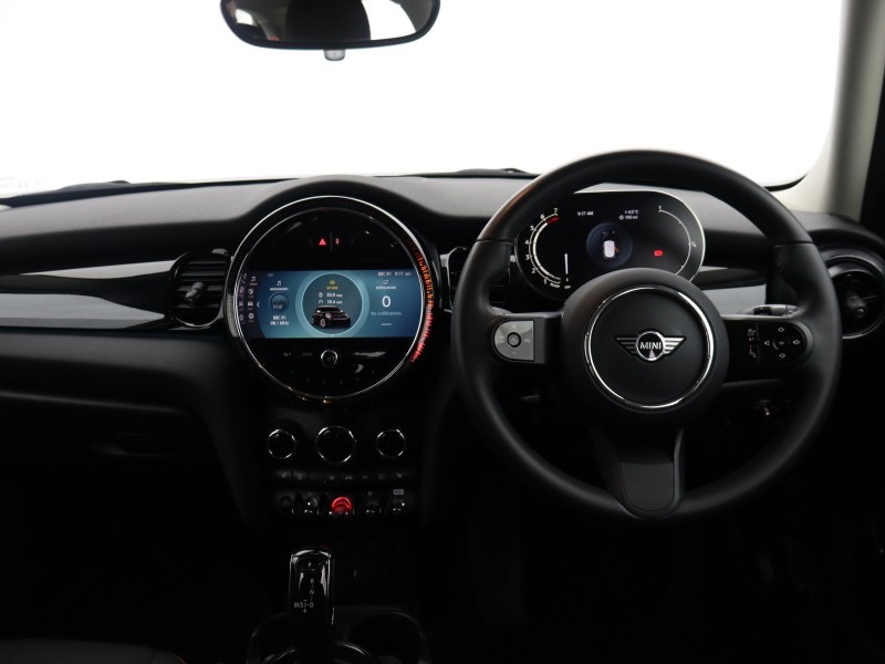 2023 (23) MINI HATCHBACK 1.5 Cooper Classic Premium 5dr Auto 4925106