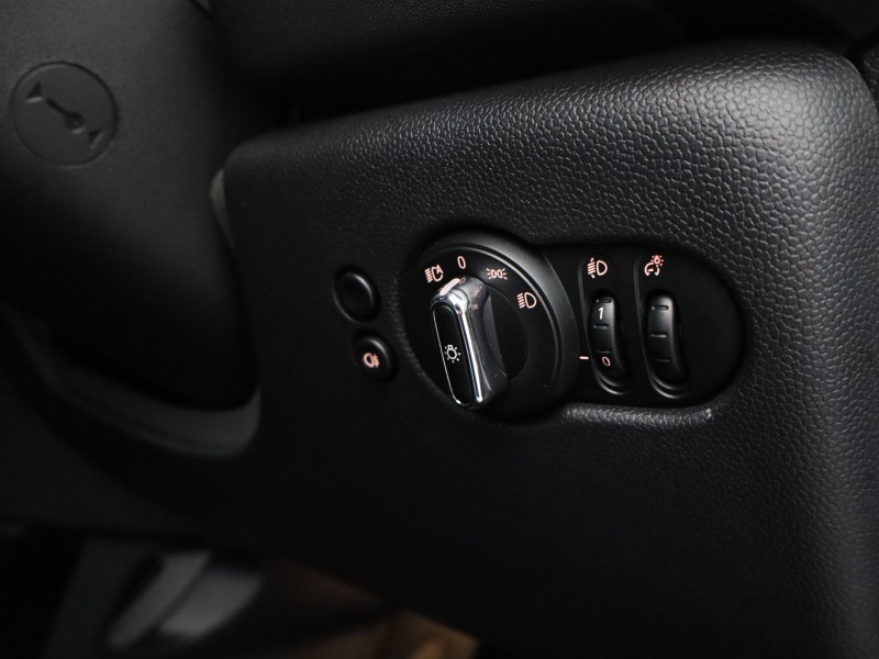 2023 (23) MINI HATCHBACK 1.5 Cooper Classic Premium 5dr Auto 4925102