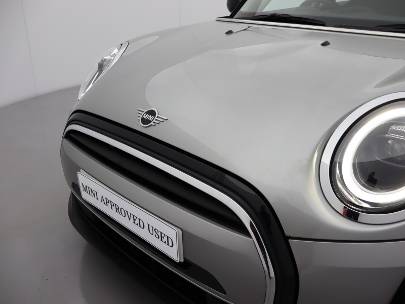 2023 (23) MINI HATCHBACK 1.5 Cooper Classic Premium 5dr Auto 4925141
