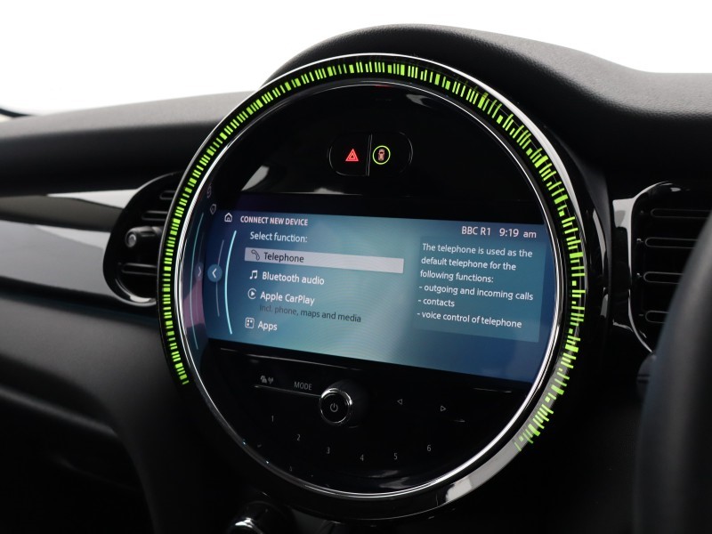 2023 (23) MINI HATCHBACK 1.5 Cooper Classic Premium 5dr Auto 4925128