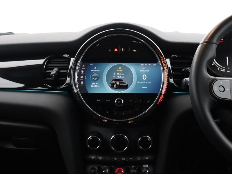 2023 (23) MINI HATCHBACK 1.5 Cooper Classic Premium 5dr Auto 4925110