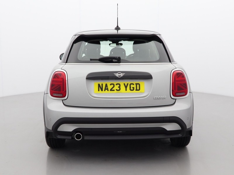 2023 (23) MINI HATCHBACK 1.5 Cooper Classic Premium 5dr Auto 4925086