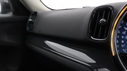 2022 (72) MINI COUNTRYMAN 1.5 Cooper Classic 5dr Auto 4923896