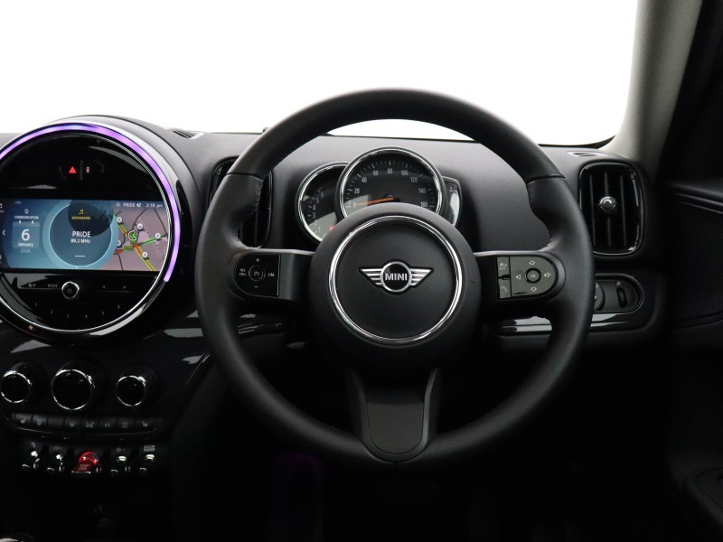 2022 (72) MINI COUNTRYMAN 1.5 Cooper Classic 5dr Auto 4923883