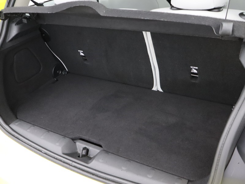 2024 (74) MINI COOPER 1.5 C Classic 3dr Auto 4940756