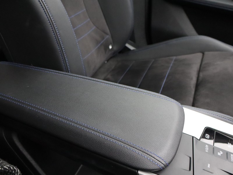 2023 (23) BMW X1 sDrive 20i MHT M Sport 5dr Step Auto 4909064