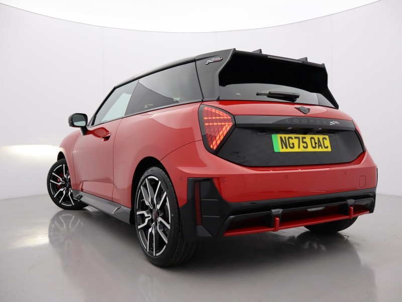 2025 (75) MINI COOPER 190kW John Cooper Works 54kWh 3dr Auto 5356746