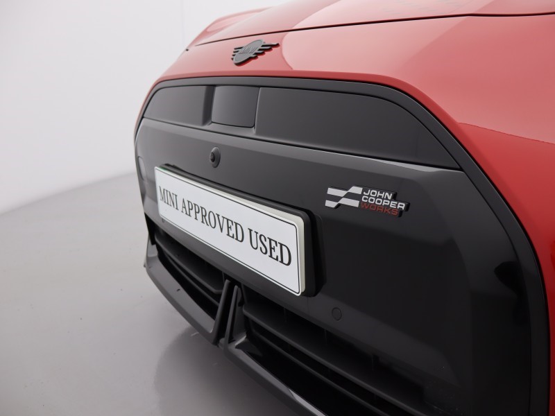 2025 (75) MINI COOPER 190kW John Cooper Works 54kWh 3dr Auto 5356703