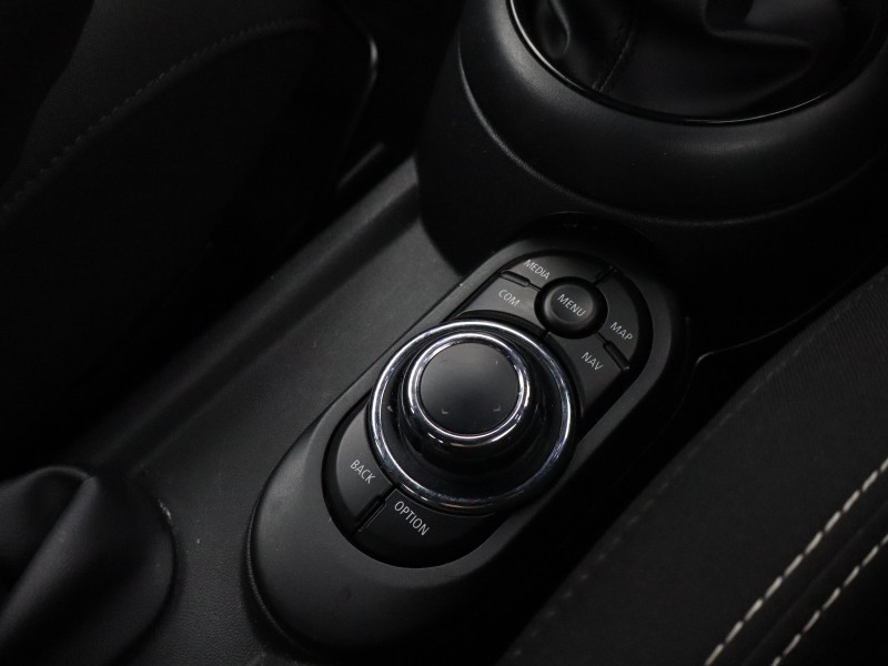 2021 (71) MINI HATCHBACK 1.5 Cooper Sport 5dr 4941714