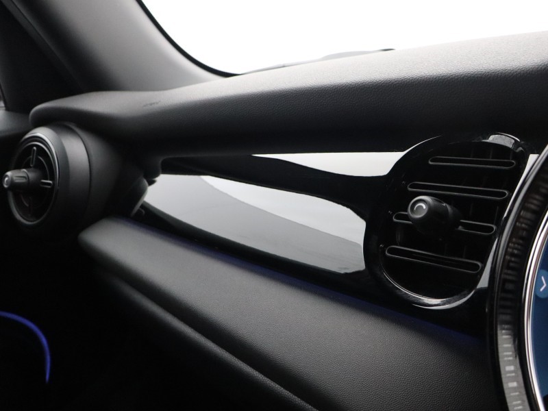 2021 (71) MINI HATCHBACK 1.5 Cooper Sport 5dr 4941708