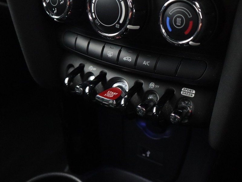 2021 (71) MINI HATCHBACK 1.5 Cooper Sport 5dr 4941716