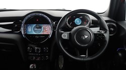 2021 (71) MINI HATCHBACK 1.5 Cooper Sport 5dr 4941700