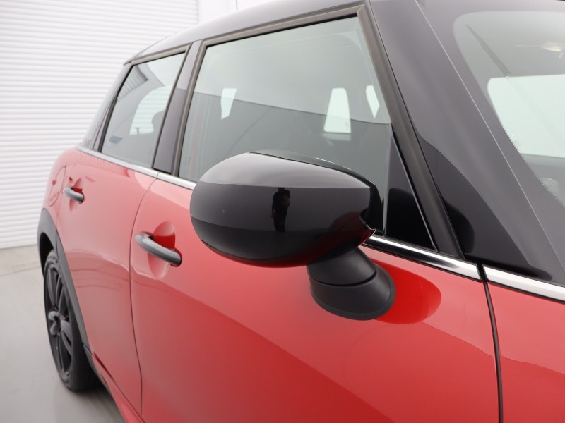 2021 (71) MINI HATCHBACK 1.5 Cooper Sport 5dr 4941688