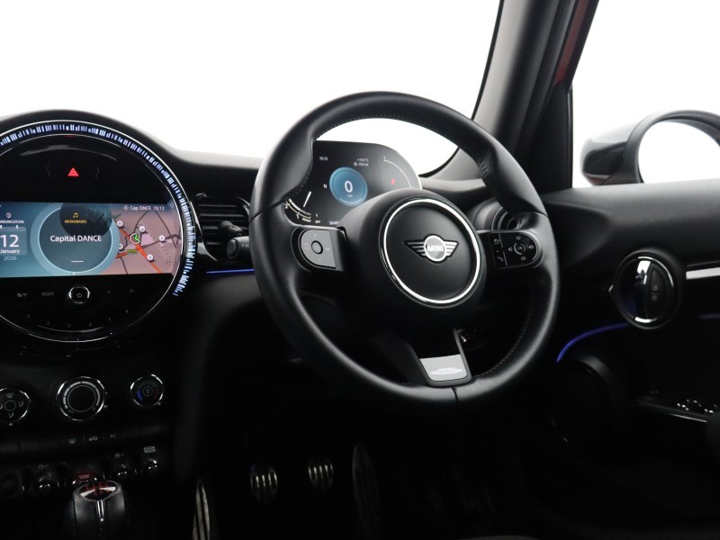 2021 (71) MINI HATCHBACK 1.5 Cooper Sport 5dr 4941702