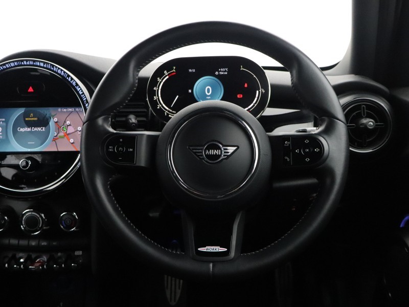 2021 (71) MINI HATCHBACK 1.5 Cooper Sport 5dr 4941701