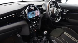 2021 (71) MINI HATCHBACK 1.5 Cooper Sport 5dr 4941697