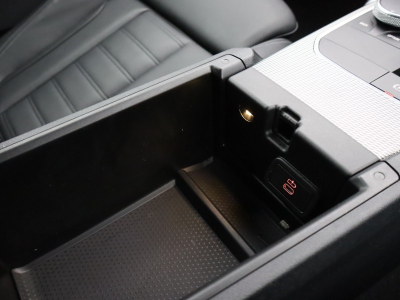 2022 (72) BMW 4 SERIES 420i M Sport 2dr Step Auto 4943443