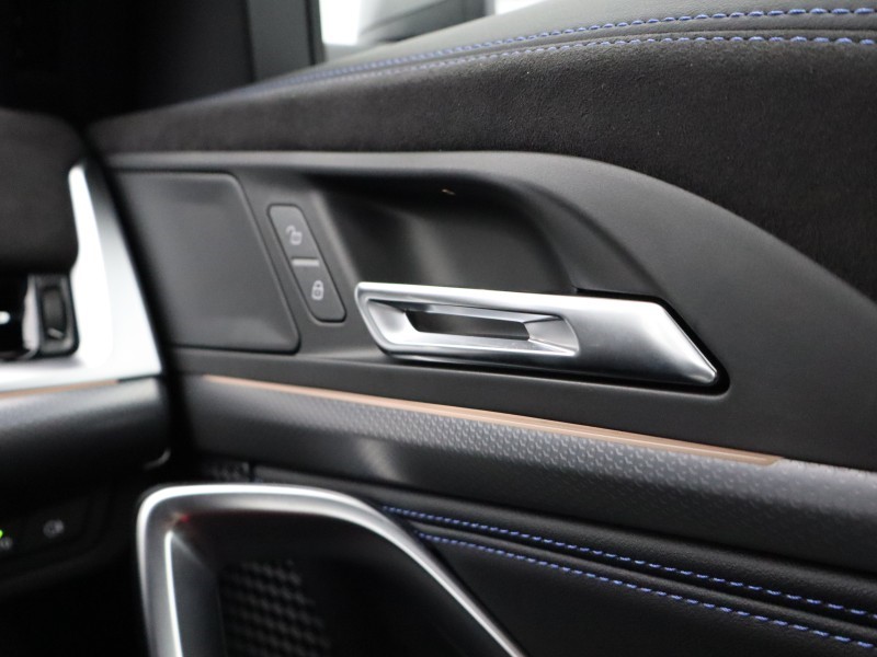 2025 (75) BMW X1 sDrive 20i MHT M Sport 5dr Step Auto 5215387