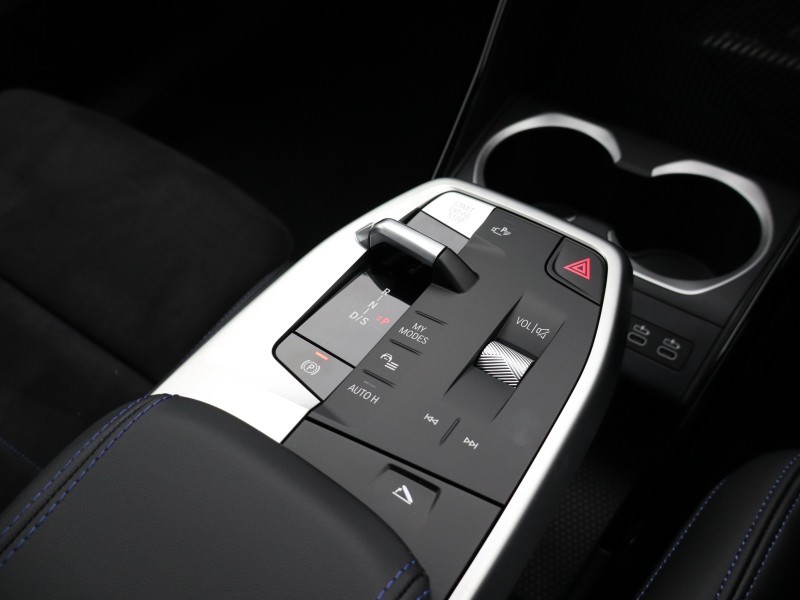 2025 (75) BMW X1 sDrive 20i MHT M Sport 5dr Step Auto 5215373