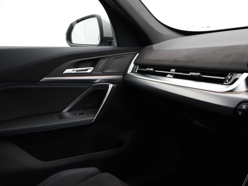 2025 (75) BMW X1 sDrive 20i MHT M Sport 5dr Step Auto 5215378