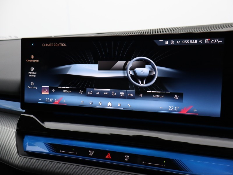 2025 (75) BMW 5 SERIES 520i M Sport Pro 4dr Auto 5215843