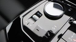 2025 (75) BMW 5 SERIES 520i M Sport Pro 4dr Auto 5215824