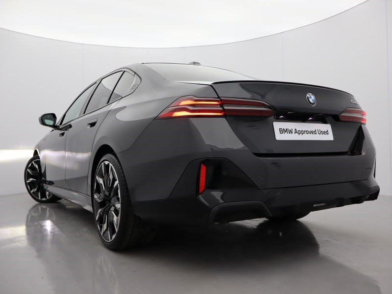 2025 (75) BMW 5 SERIES 520i M Sport Pro 4dr Auto 5215807