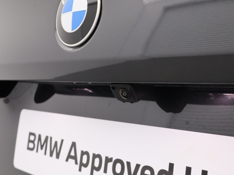 2025 (75) BMW 5 SERIES 520i M Sport Pro 4dr Auto 5215795