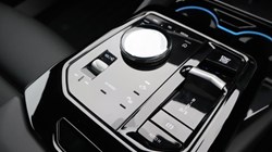 2025 (75) BMW 5 SERIES 520i M Sport Pro 4dr Auto 5215823