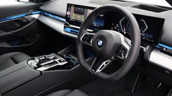 2025 (75) BMW 5 SERIES 520i M Sport Pro 4dr Auto 5215808