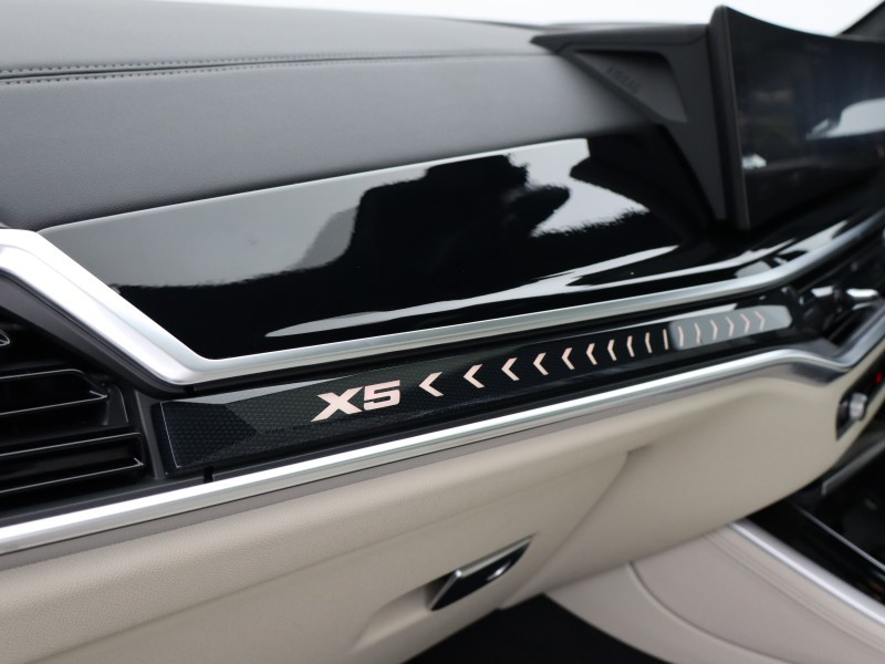 2025 (75) BMW X5 xDrive40d MHT M Sport 5dr Auto 5216145