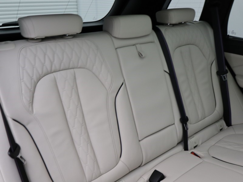 2025 (75) BMW X5 xDrive40d MHT M Sport 5dr Auto 5216149