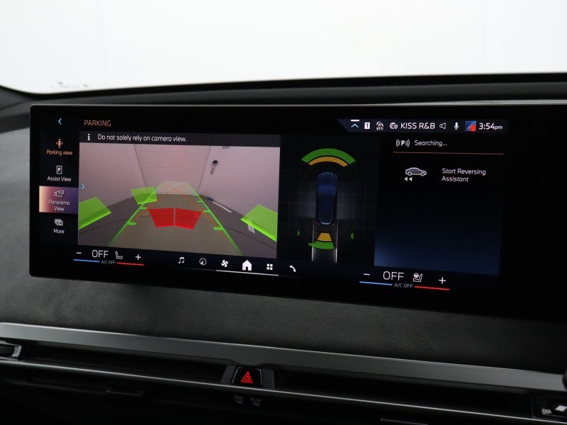 2025 (75) BMW iX 300kW xDrive45 M Sport 101kWh 5dr Auto 5228343