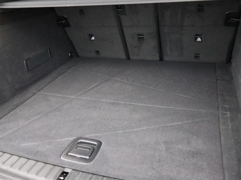 2025 (75) BMW iX 300kW xDrive45 M Sport 101kWh 5dr Auto 5228323