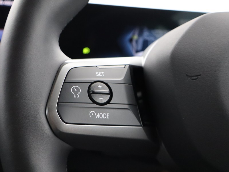 2025 (75) BMW iX 300kW xDrive45 M Sport 101kWh 5dr Auto 5228340