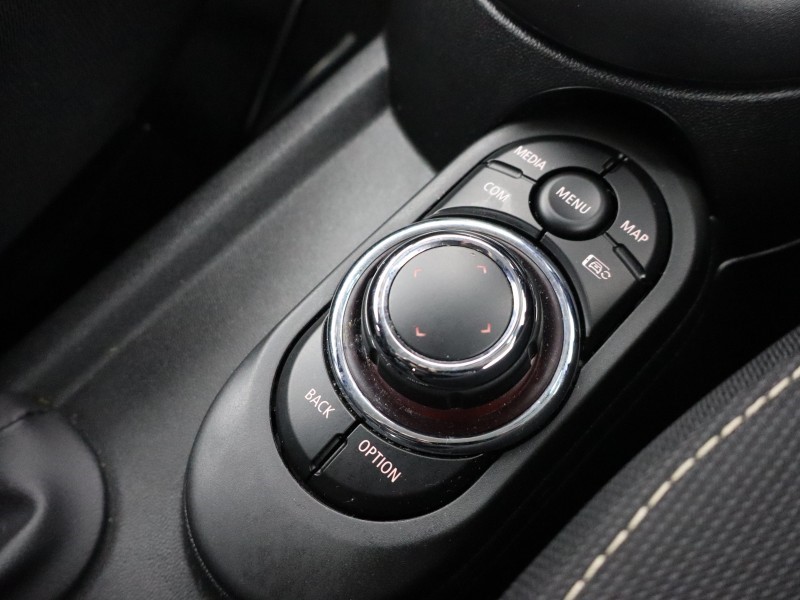 2022 (22) MINI HATCHBACK 1.5 Cooper Classic 5dr 4945821