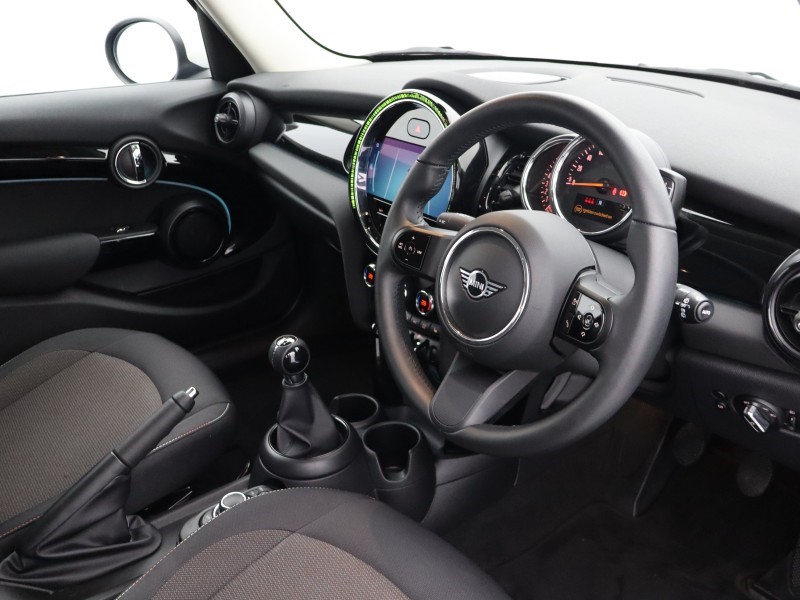 2022 (22) MINI HATCHBACK 1.5 Cooper Classic 5dr 4945770