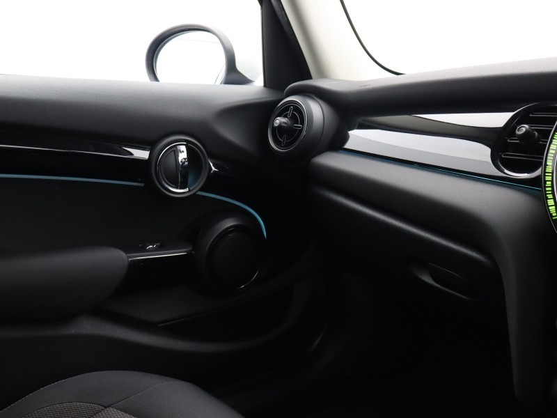 2022 (22) MINI HATCHBACK 1.5 Cooper Classic 5dr 4945811