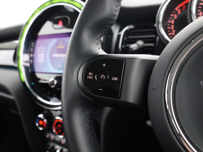 2022 (22) MINI HATCHBACK 1.5 Cooper Classic 5dr 4945800