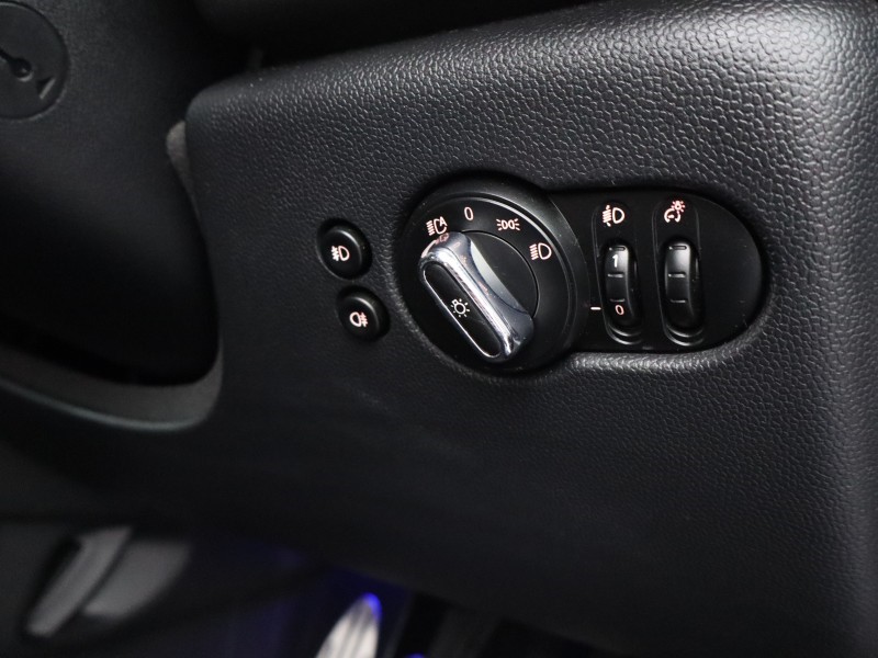 2019 (69) MINI CONVERTIBLE 2.0 Cooper S Sport II 2dr 4978871