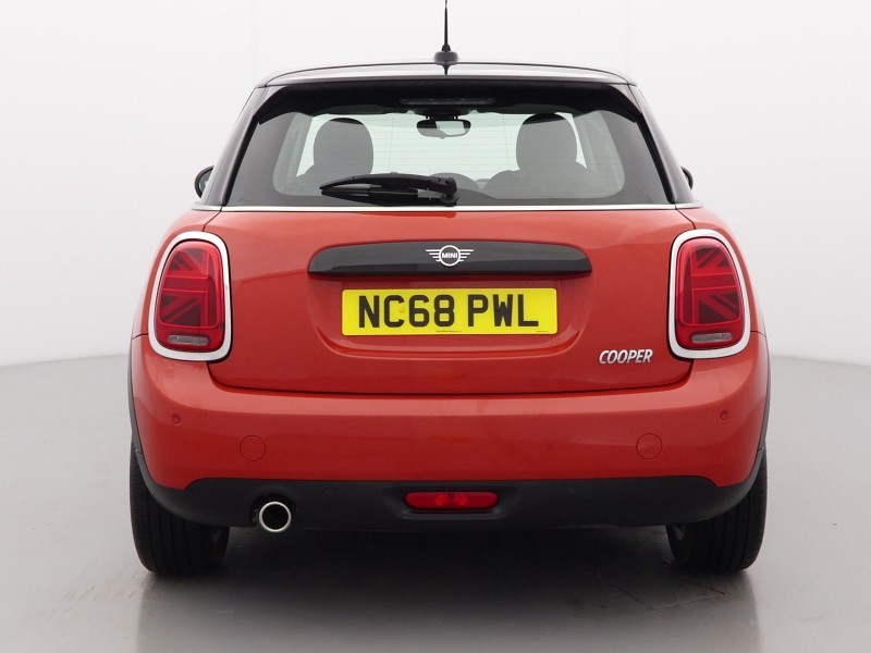 2019 (68) MINI HATCHBACK 1.5 Cooper Classic II 5dr 4977591
