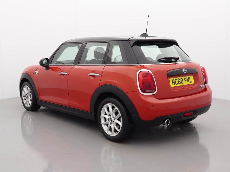 2019 (68) MINI HATCHBACK 1.5 Cooper Classic II 5dr