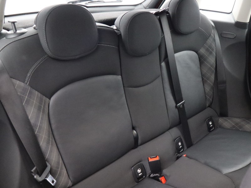 2019 (68) MINI HATCHBACK 1.5 Cooper Classic II 5dr 4977610