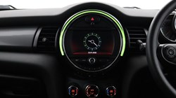 2019 (68) MINI HATCHBACK 1.5 Cooper Classic II 5dr 4977647