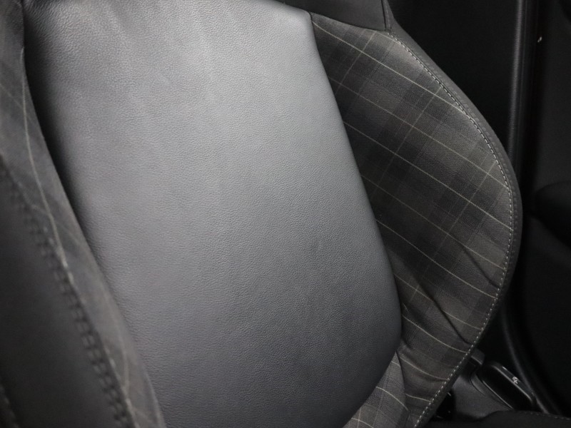 2019 (68) MINI HATCHBACK 1.5 Cooper Classic II 5dr 4977626