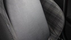 2019 (68) MINI HATCHBACK 1.5 Cooper Classic II 5dr 4977626