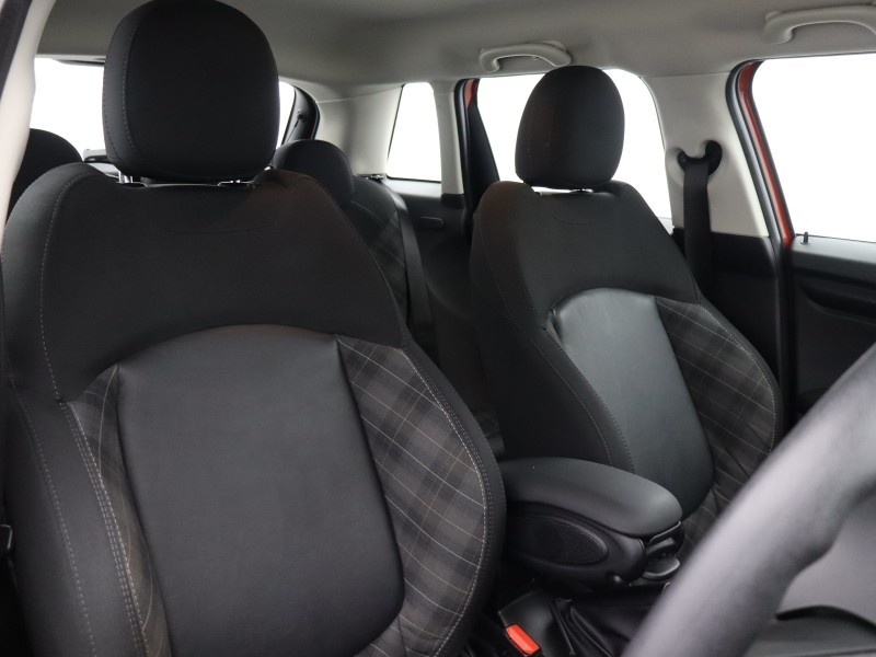 2019 (68) MINI HATCHBACK 1.5 Cooper Classic II 5dr 4977609